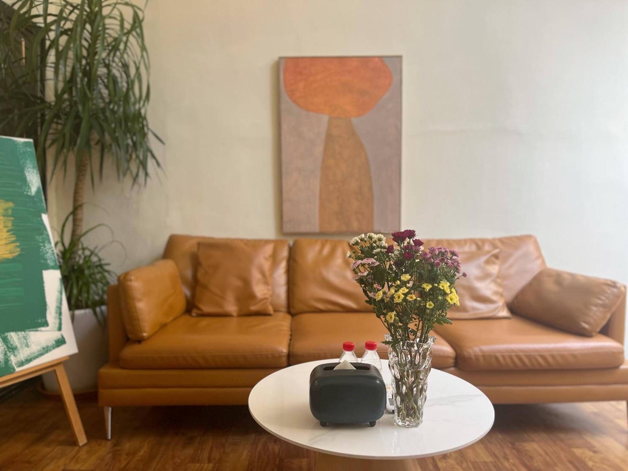 Prosperity Downtown - Yongkang Road Branch Homestay Shanghai